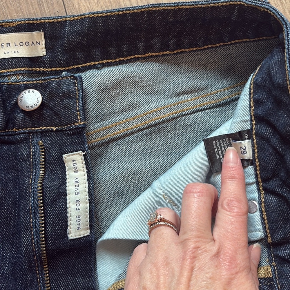 Oliver Logan Women's Dark Blue Flared Jeans sz 29 - Picture 3 of 4